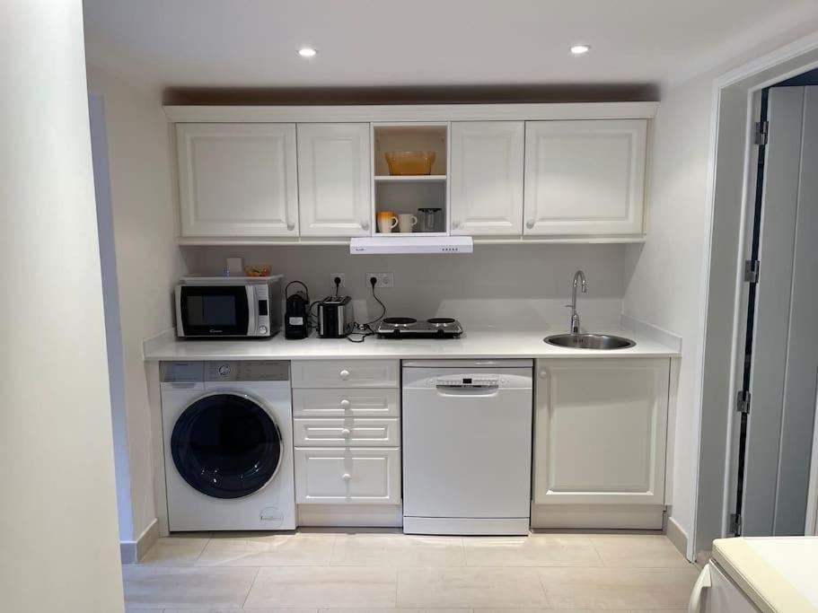 Studio With Private Swimming Pool And Garden Cascais Ngoại thất bức ảnh